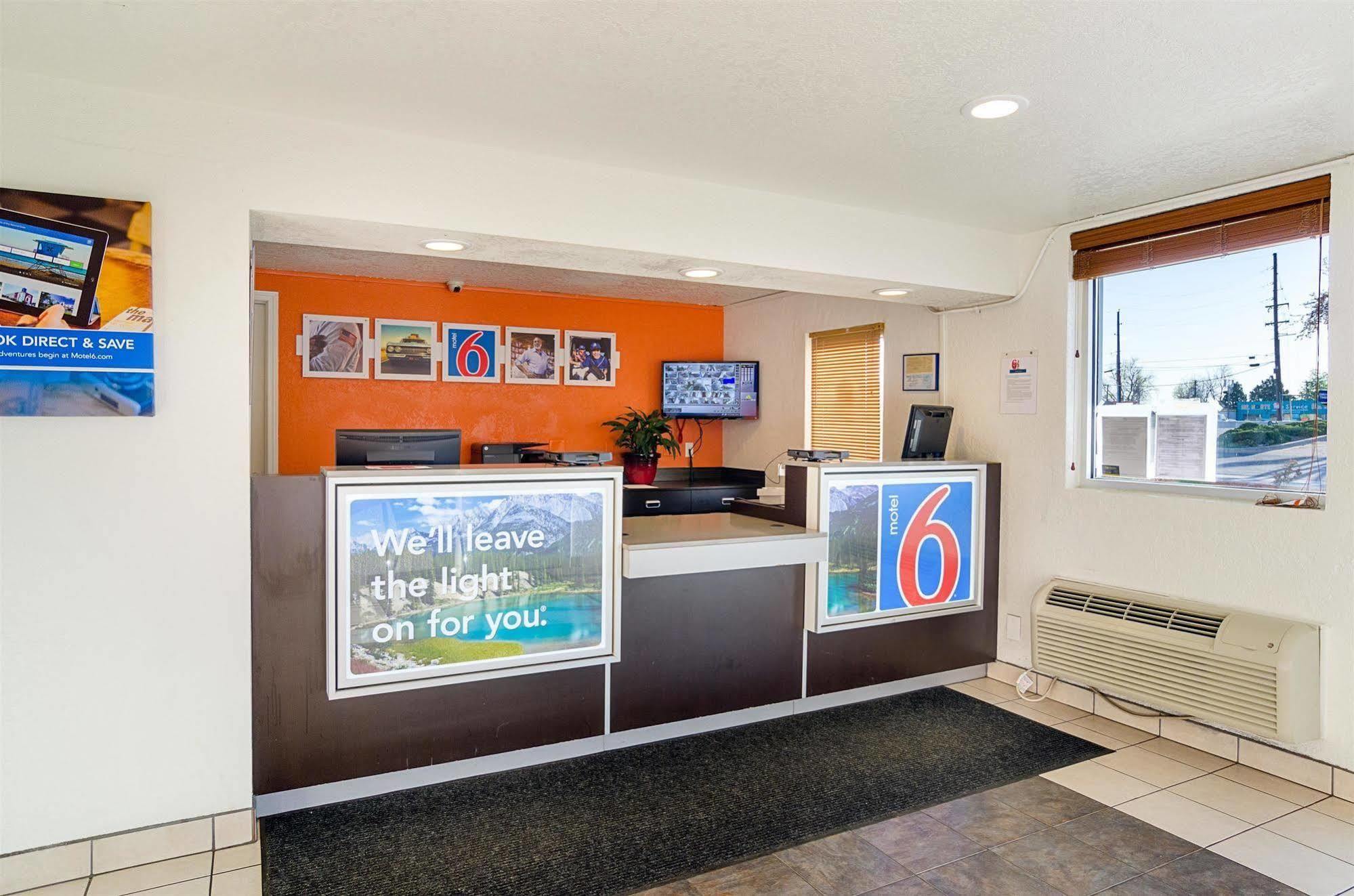 Motel 6- Denver, Co Downtown Экстерьер фото